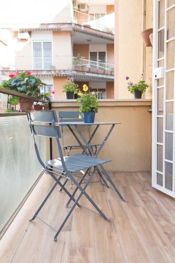 Delizioso Appartamento All'Aurelio Rome Exterior photo